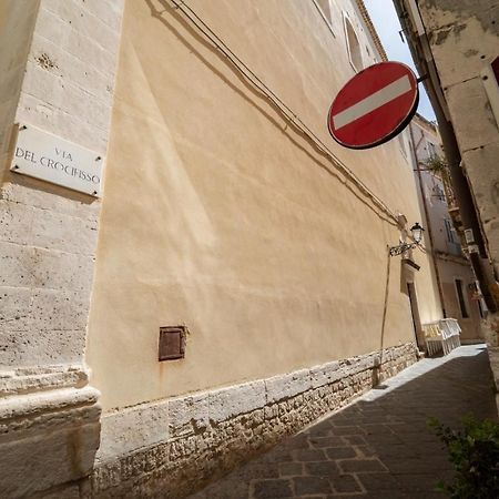Apartamento Ortigia Charme Piazza Duomo Syracuse Exterior foto