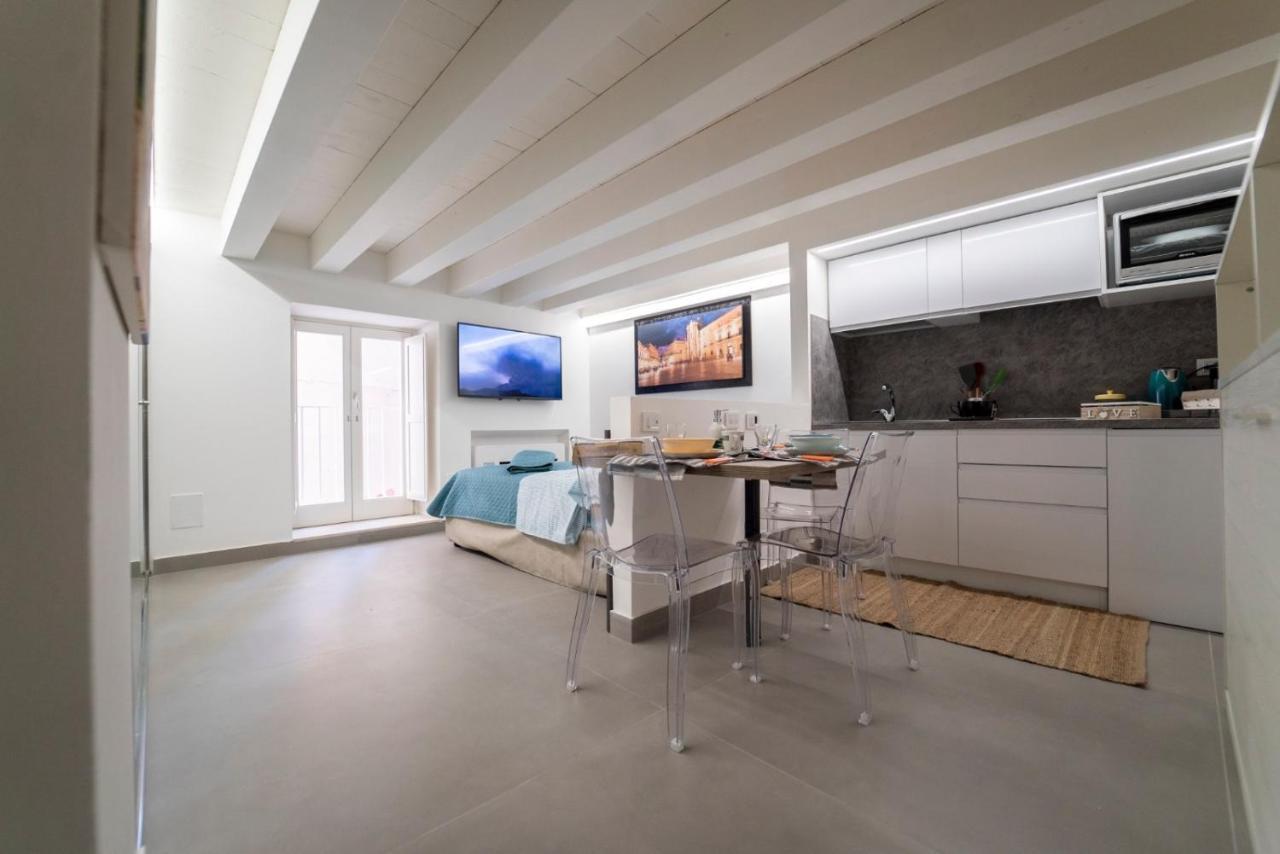 Apartamento Ortigia Charme Piazza Duomo Syracuse Exterior foto